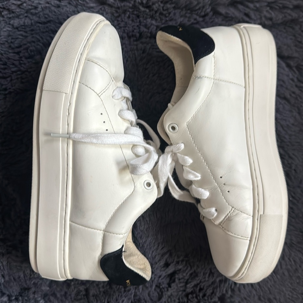 Kurt Geiger Sneakers